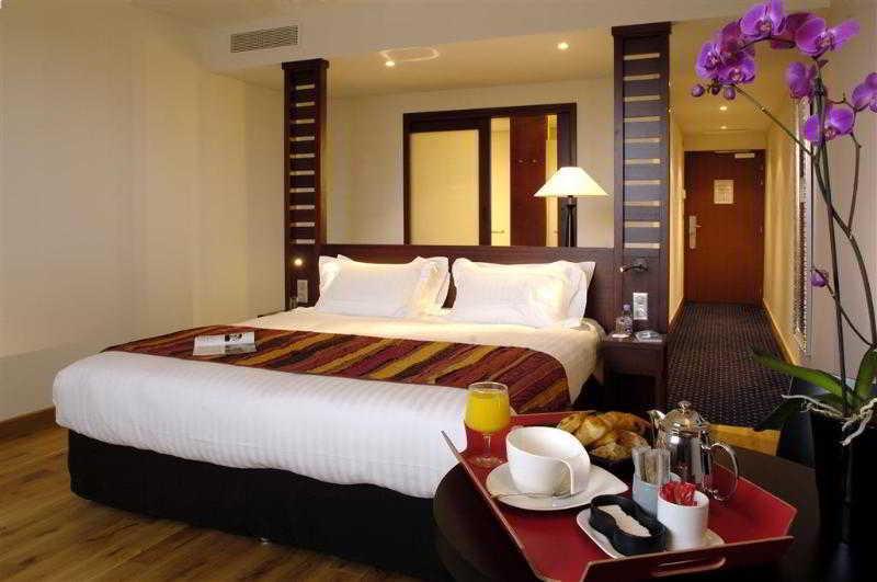Le Mauritia Hotel Et Spa Pornic Ruang foto
